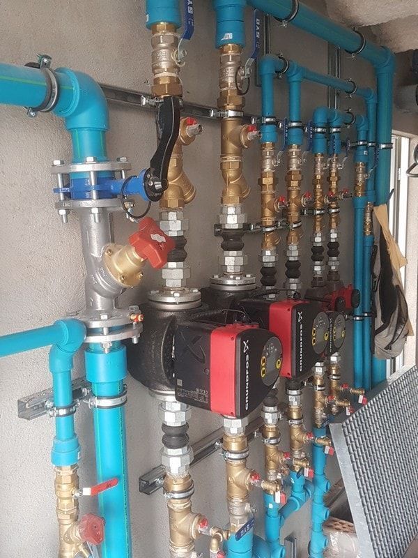 Producción de ACS e instalación solar térmica en hotel KKH Barcelona - imagen 7